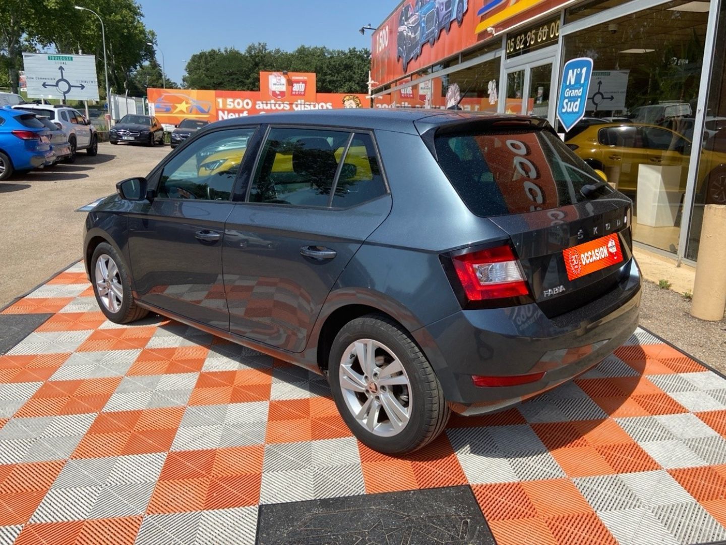 SKODA FABIA - 1.0 TSI 95 AMBITION Caméra JA 15"