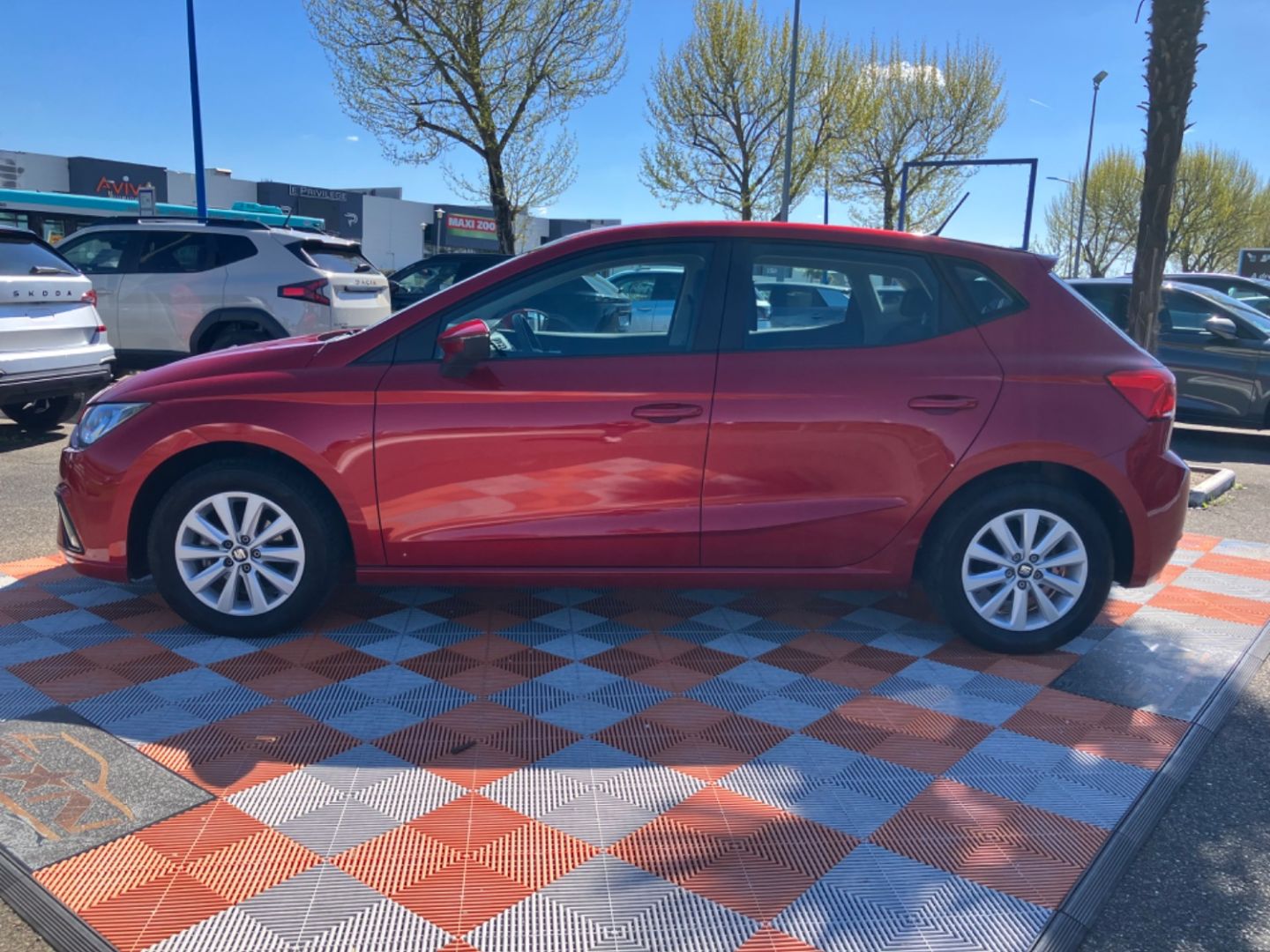 SEAT IBIZA - 1.0 MPI 80 STYLE Ecran Radar JA