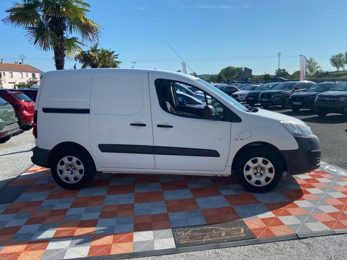 PEUGEOT PARTNER FOURGON - ELECTRIC PREMIUM STANDARD 3 PL