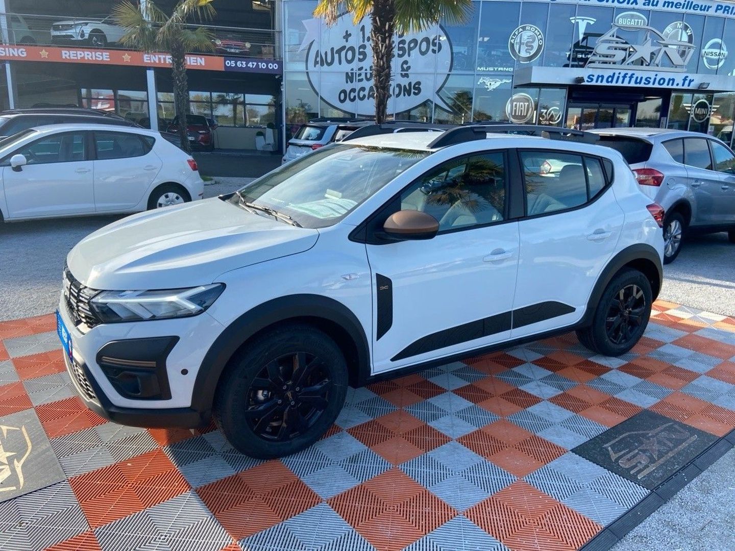 DACIA SANDERO - ECO-G 100 BV6 STEPWAY EXTREME + GPS Caméra JA 16"