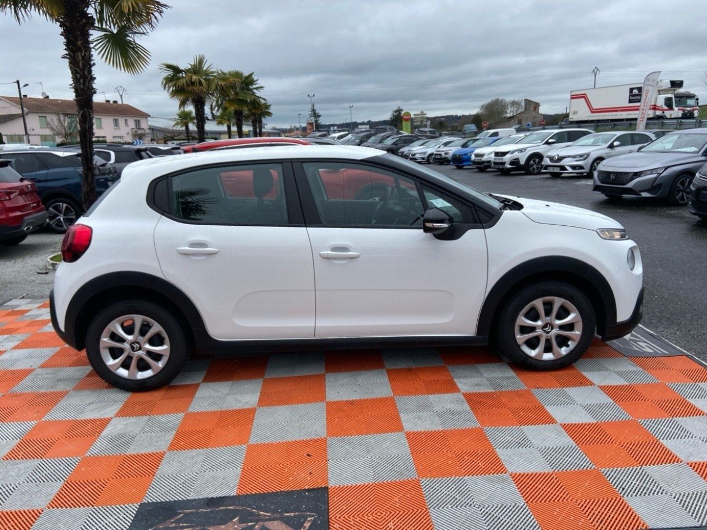 CITROEN C3 SOCIETE - III BlueHDi 100 FEEL NAV GPS Radar 2PL