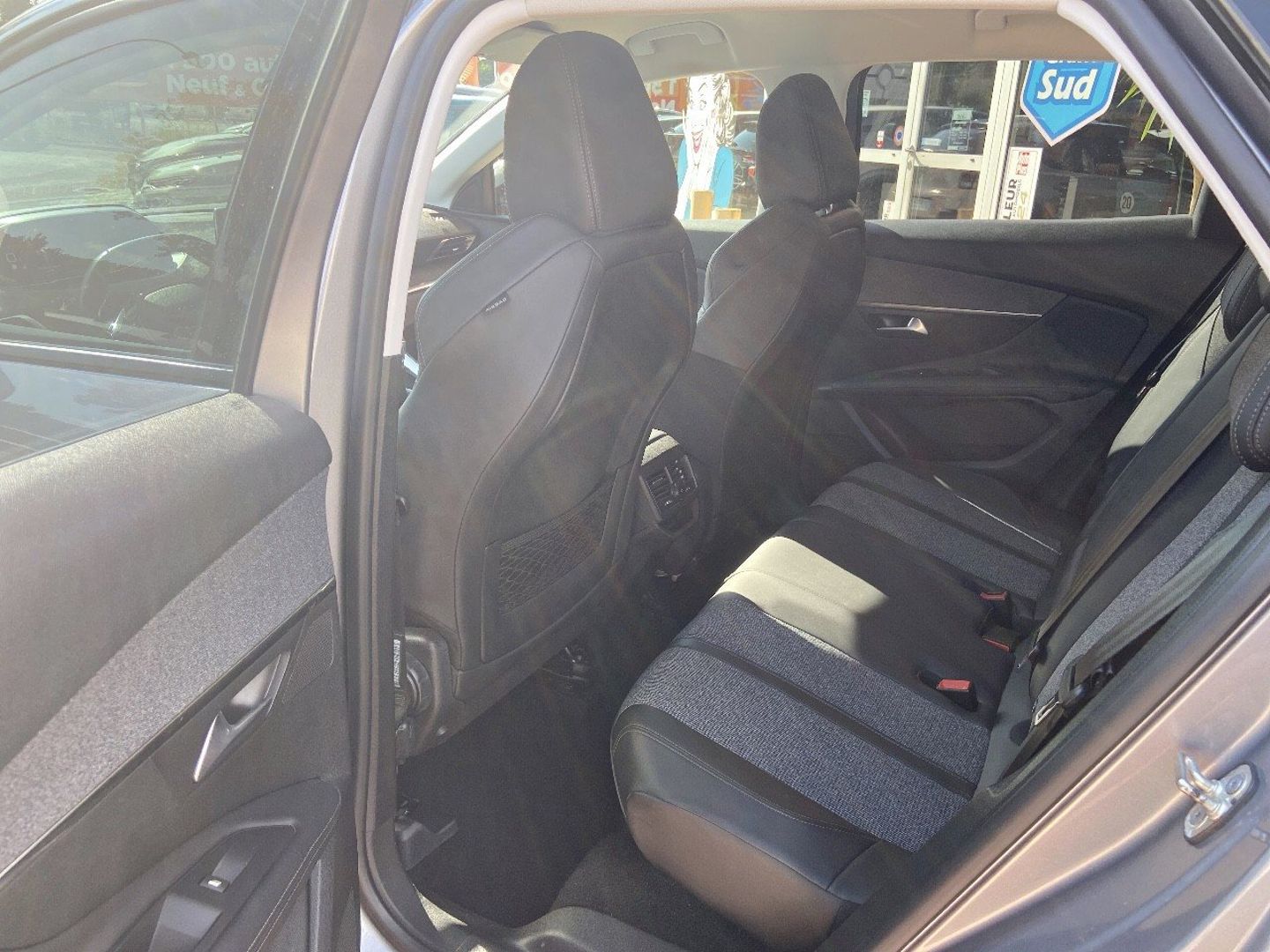 PEUGEOT 3008 - PureTech 130 BV6 Allure