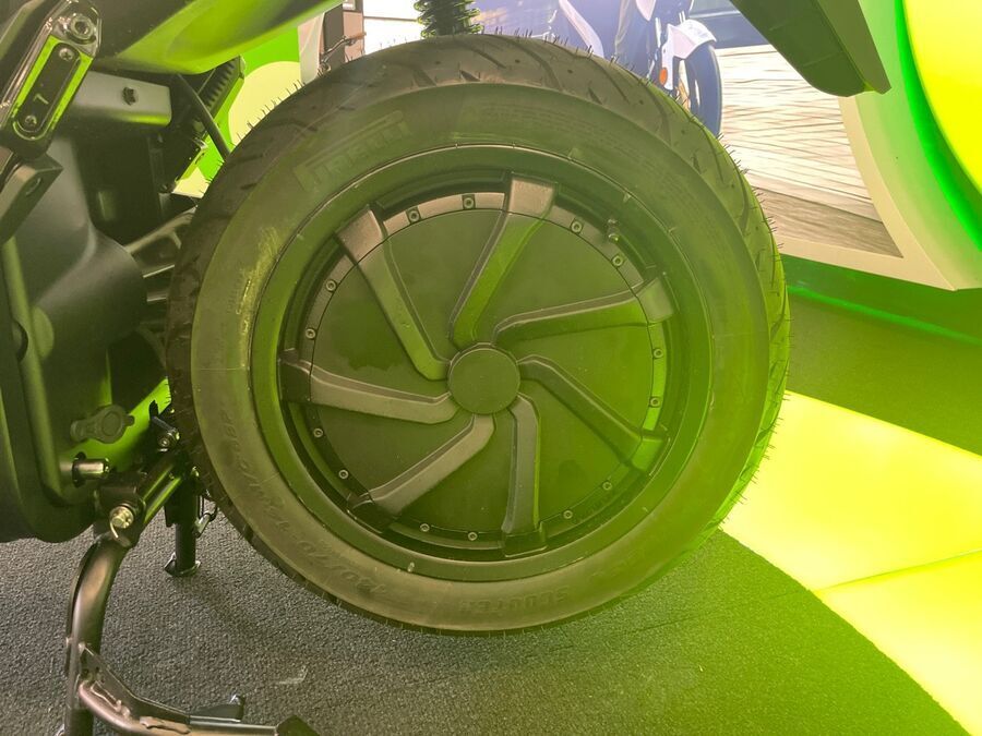 SILENCE S01 - CONNECTED 5.6 kWh Autonomie 133km WMTC