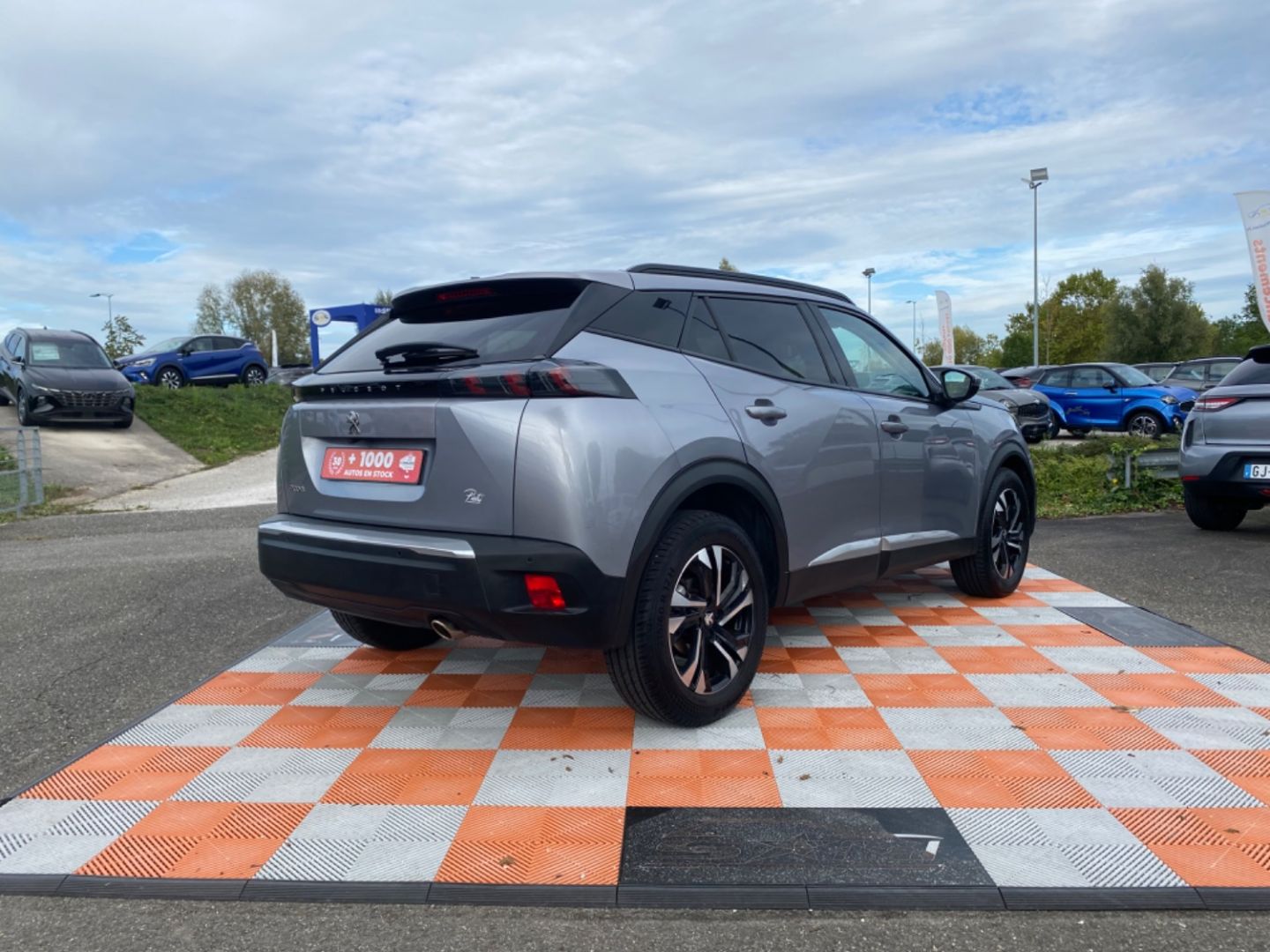 PEUGEOT 2008 - BlueHDi 130 EAT8 ALLURE GPS Caméra Anti-Brouillards