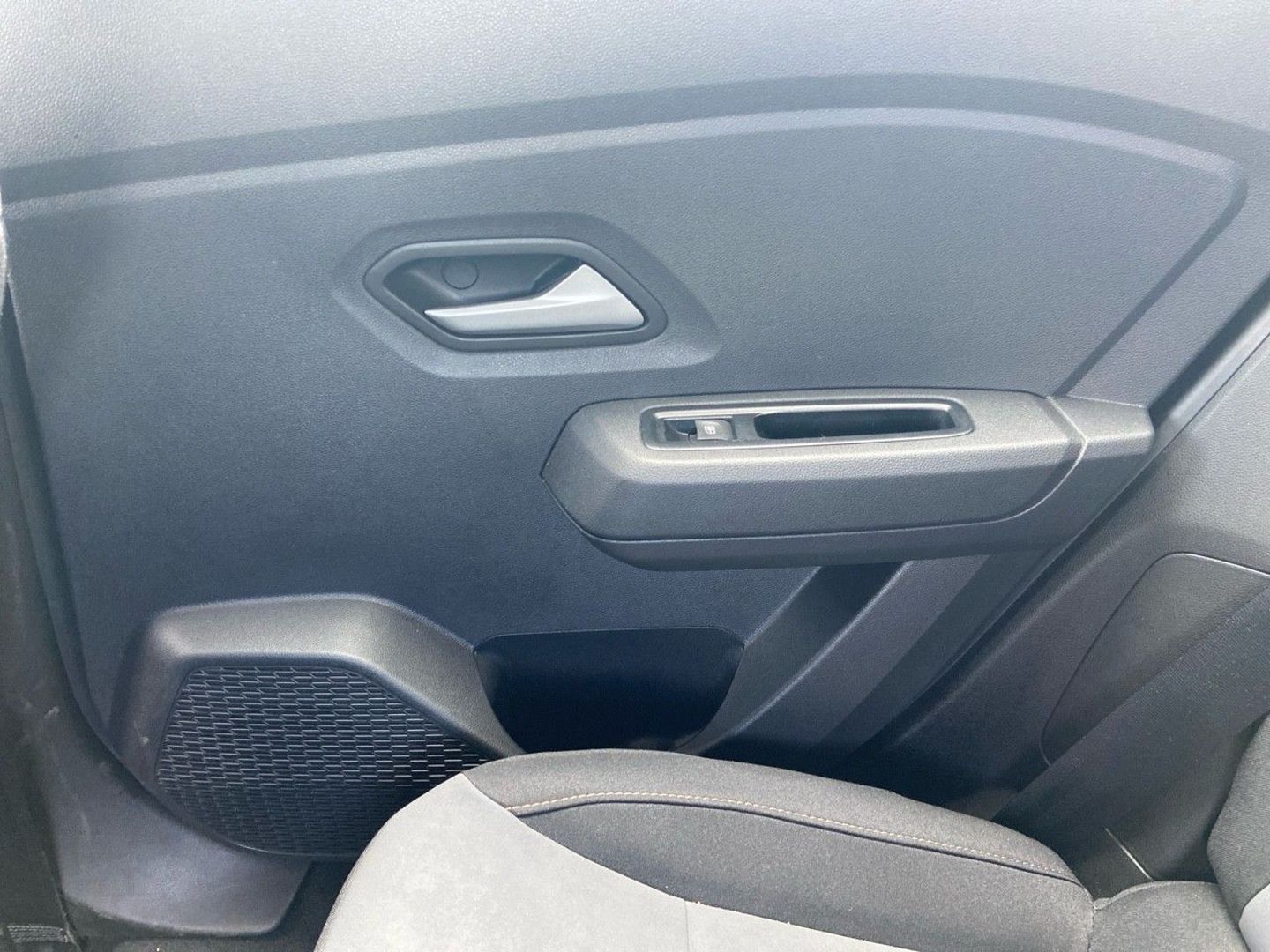 DACIA SANDERO - Tce 90 CVT STEPWAY EXTREME + GPS Caméra JA 16"