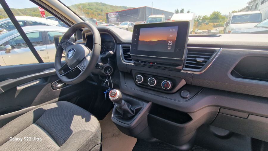 RENAULT TRAFIC NEUF - 150 CH GPS CLIM REGUL L1H1 RED EDITION