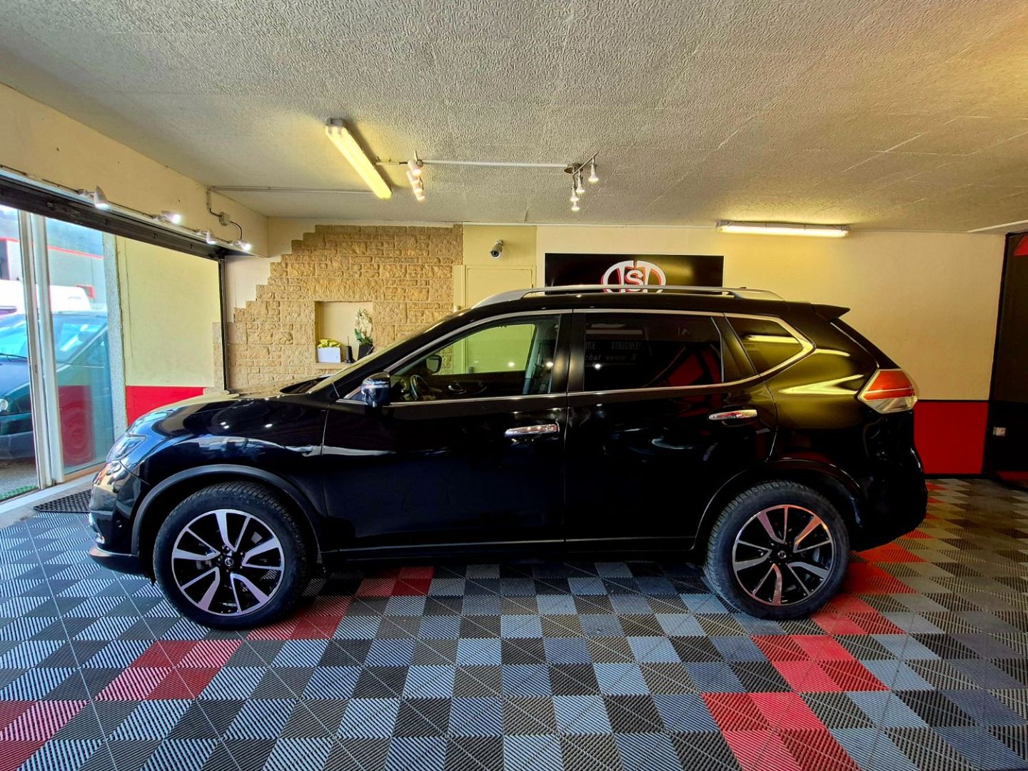 NISSAN XTRAIL - 180 CV FULL OPTIONS TRES BEAUX !! 7 PLACES