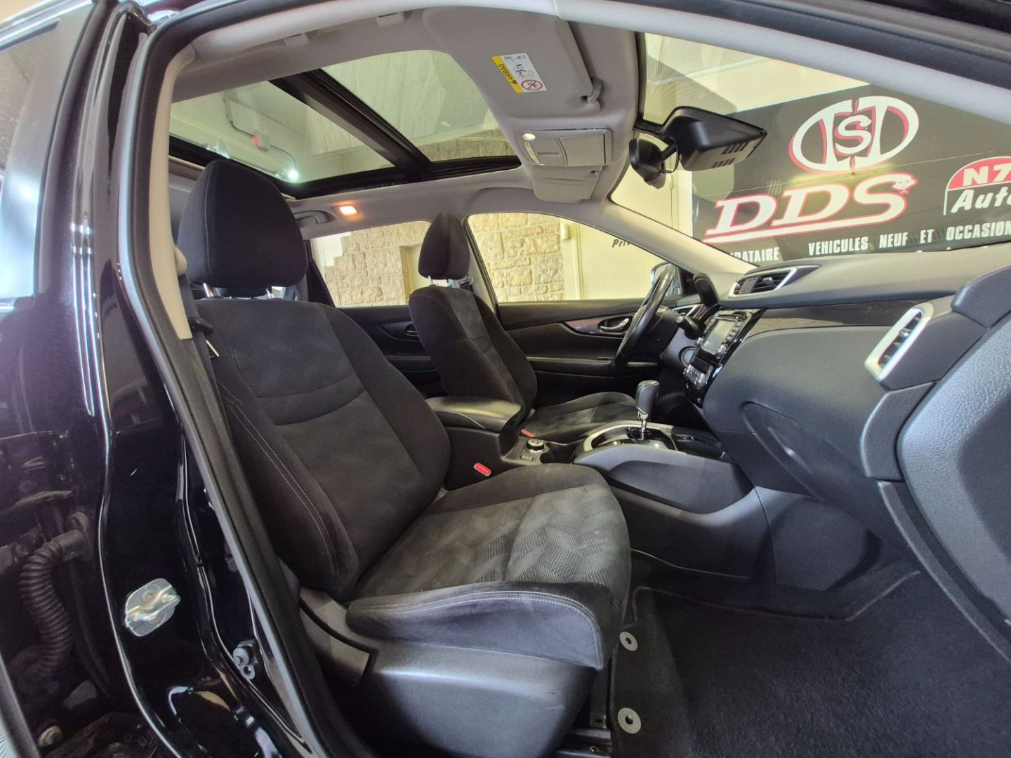 NISSAN XTRAIL - 180 CV FULL OPTIONS TRES BEAUX !! 7 PLACES