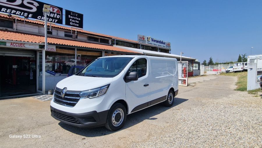 RENAULT TRAFIC NEUF - 150 CH GPS CLIM REGUL L1H1 RED EDITION