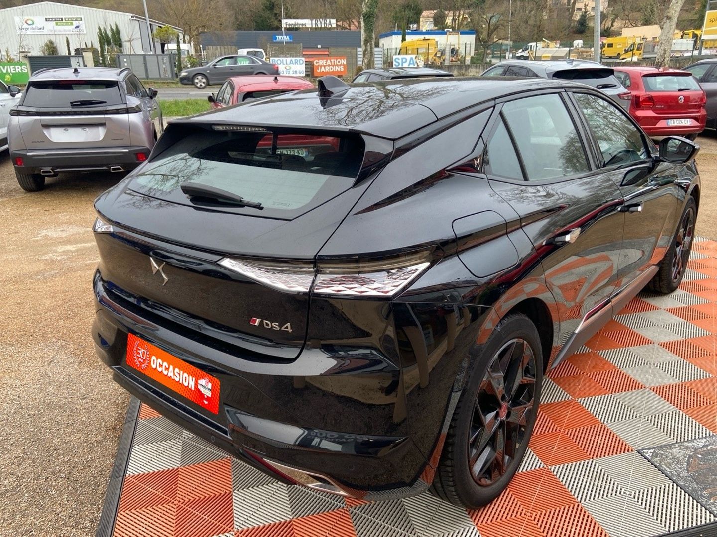 DS DS4 - E-TENSE 225 PERFORMANCE LINE GPS Caméra 360° Sièges Elec. ADML