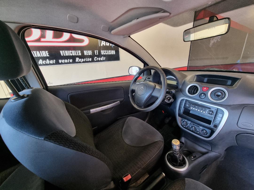 CITROEN C2 PHASE 2 - 1.1 L 4CV DISTRI NEUVE CT OK PEU DE KM !