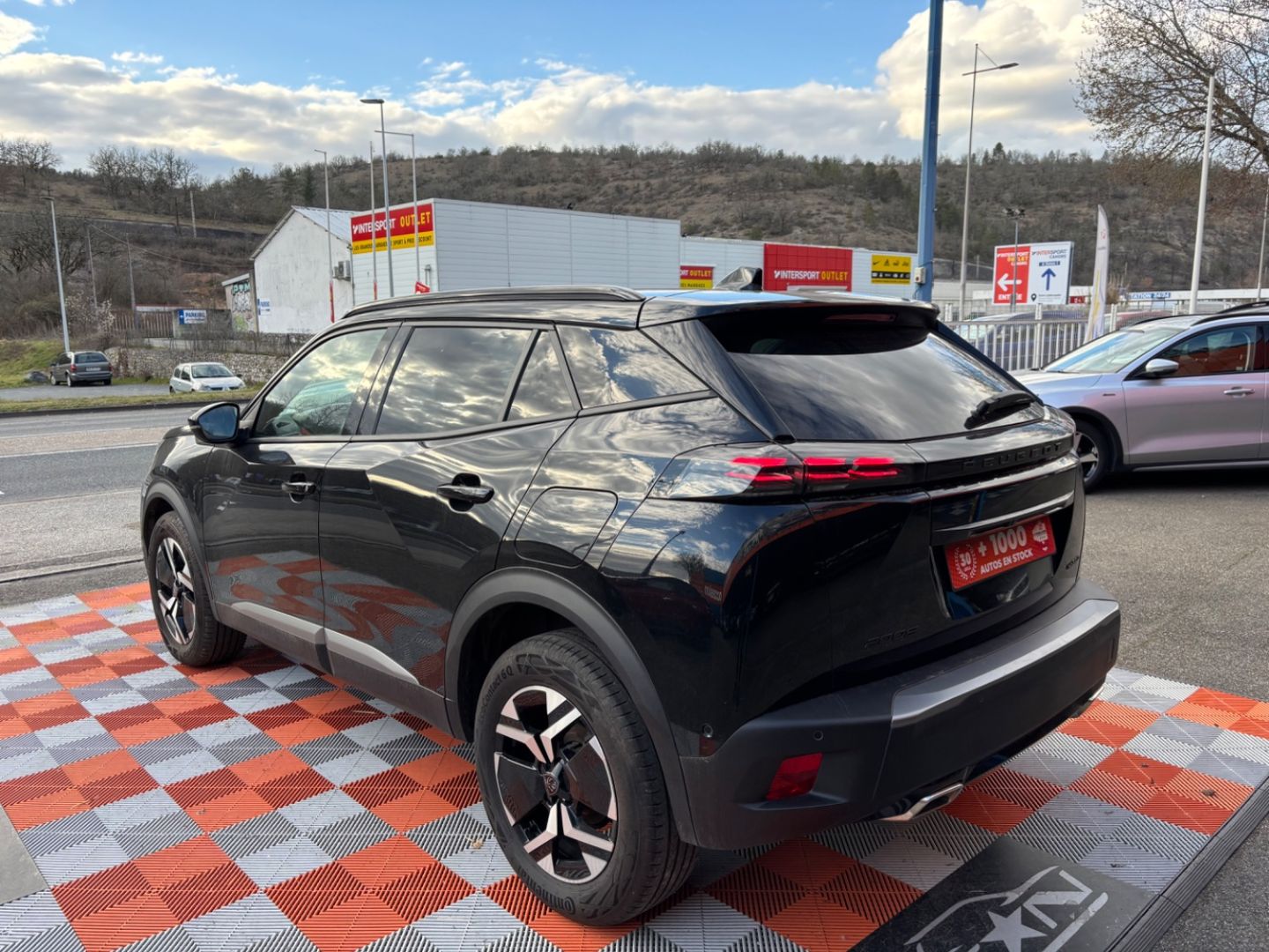 PEUGEOT 2008 - II (2) 1.2 Hybrid 136 ALLURE GPS Caméra ADML