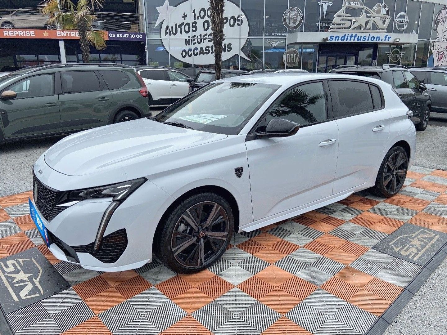 PEUGEOT 308 - BlueHDi 130 EAT8 GT Pack Vision 360° & Drive Assist Plus