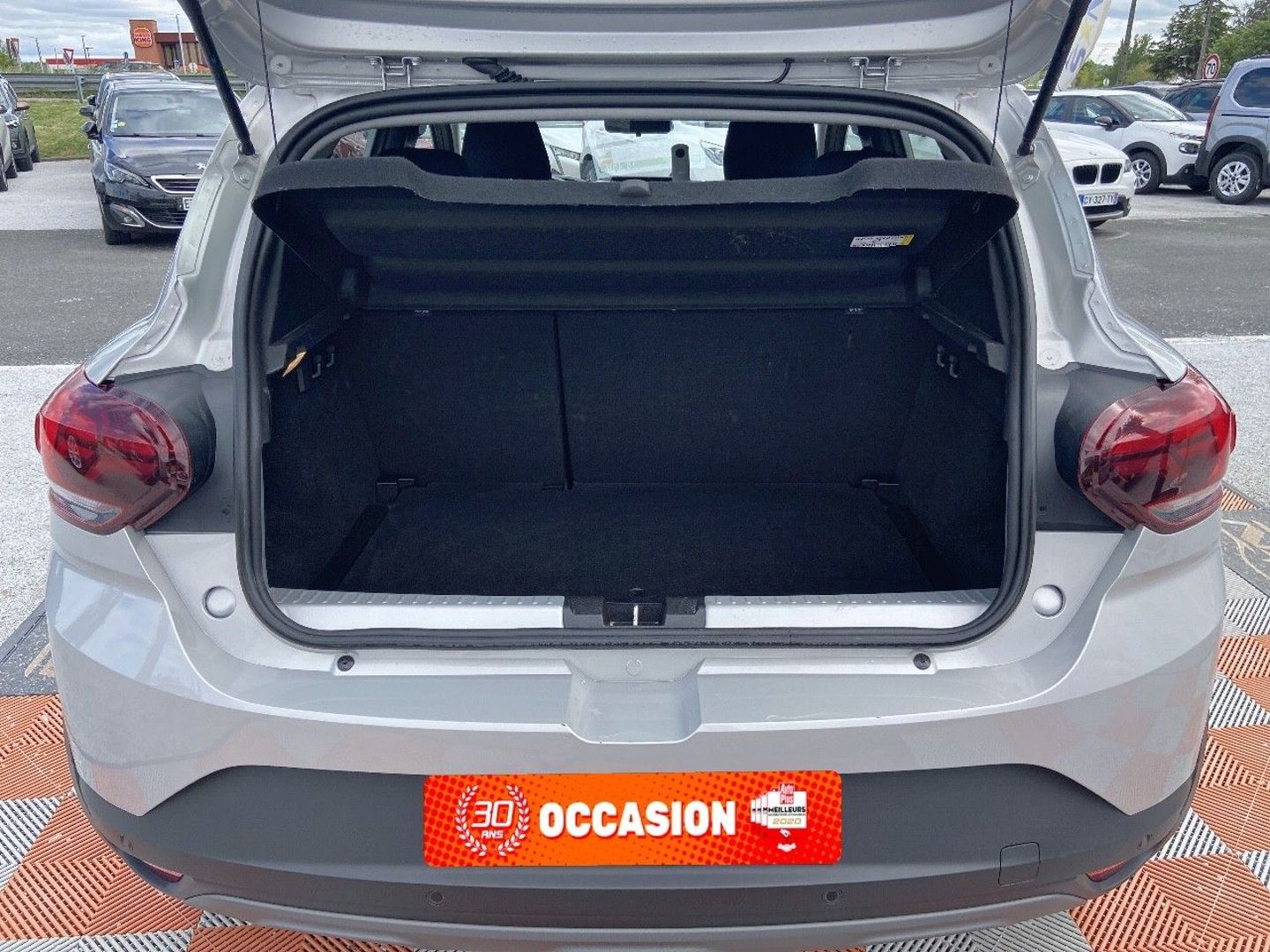 DACIA SANDERO - Tce 90 CVT STEPWAY EXTREME + GPS Caméra JA 16"