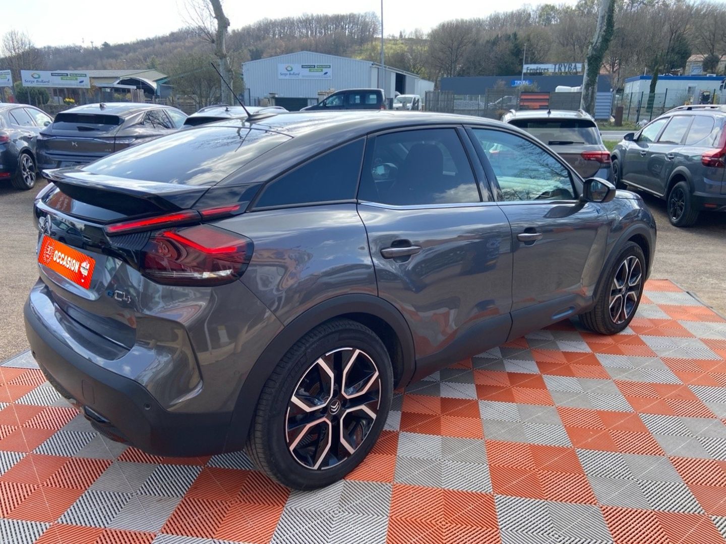 CITROEN C4 - E-C4 136(100kW) SHINE PACK Toit Ouvrant 11kW Alarme