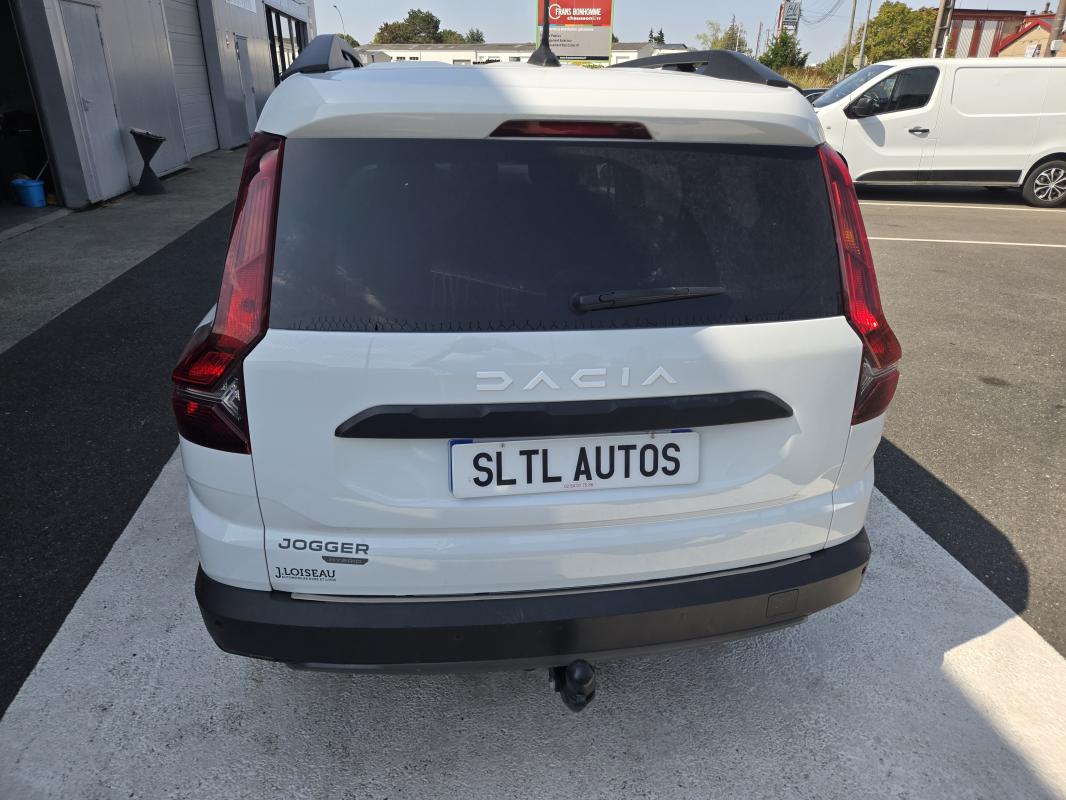 Dacia Jogger - 1.6 L HYBRIDE BVA 140 CV EXPRESSION GARANTIE / REPRISE POSSIBLE