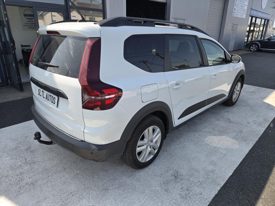 Dacia Jogger - 1.6 L HYBRIDE BVA 140 CV EXPRESSION GARANTIE / REPRISE POSSIBLE