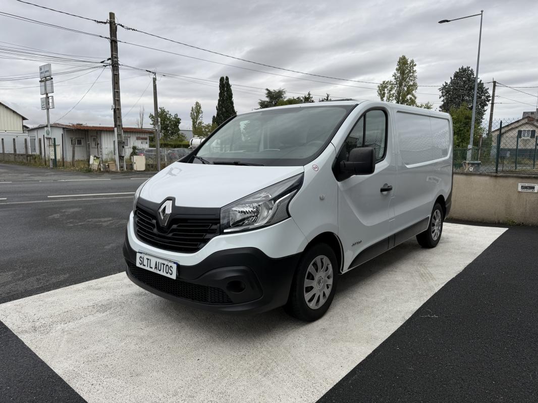 Renault Trafic - 3 1.6 DCI 120 CH CONFORT L1H1 GARANTIE 6 MOIS / REPRISE POSSIBLE