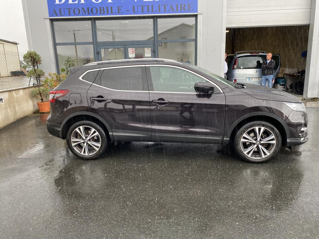 Nissan Qashqai - 1.5 dCi 110 CH TEKNA GARANTIE / REPRISE POSSIBLE