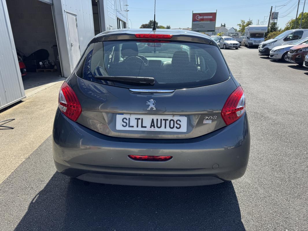 Peugeot 208 - 1.2 VTI 82 CH GARANTIE REPRISE POSSIBLE