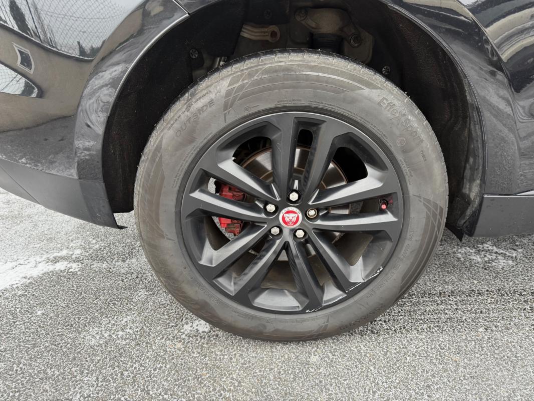 Jaguar F-Pace - 2.0 D 180 CH R-SPORT BVA GARANTIE 6 MOIS / REPRISE POSSIBLE
