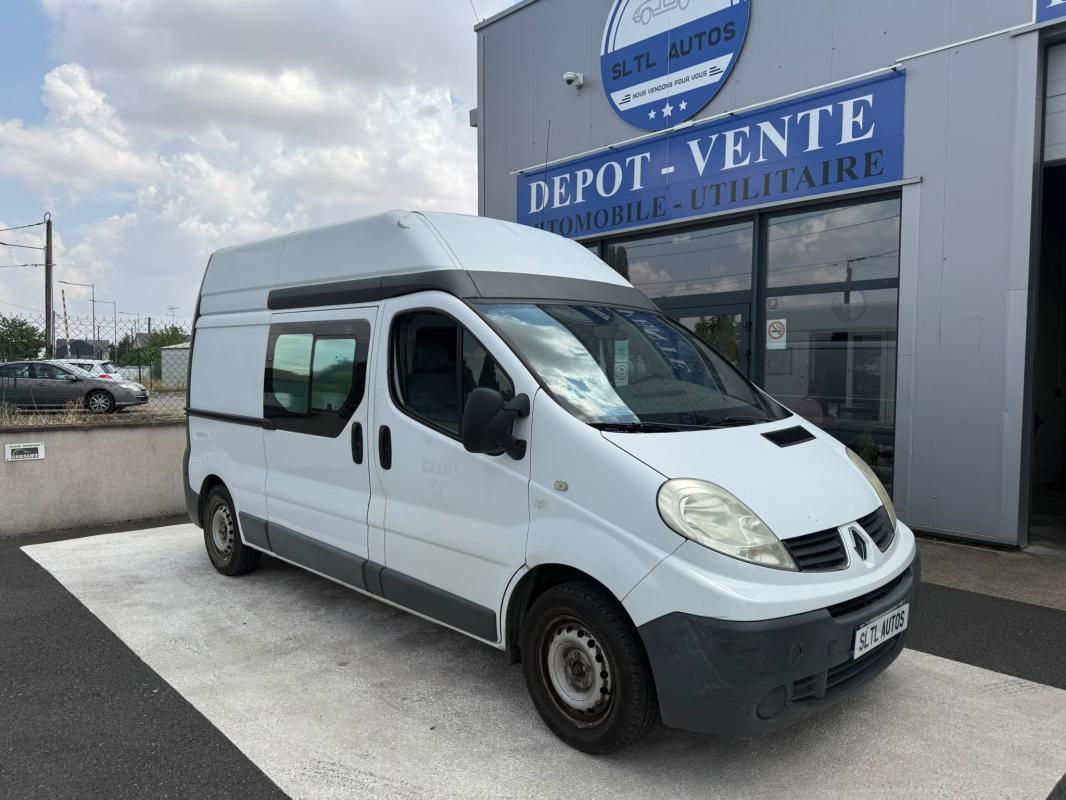 Renault Trafic - 2.0 DCI 115CH CONFORT L2H2 GARANTIE 6 MOIS / REPRISE POSSIBLE