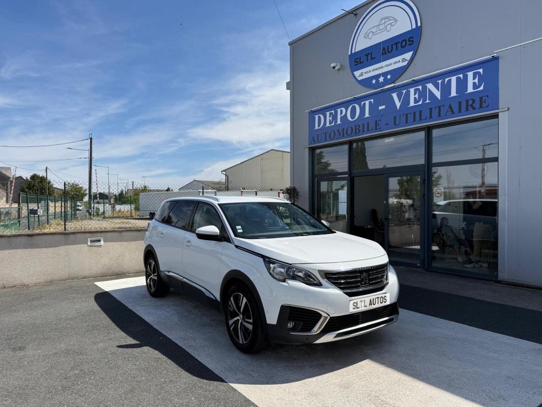 Peugeot 5008 - 1.5 HDI 130 CH 7 PLACES GARANTIE 6 MOIS / REPRISE POSSIBLE