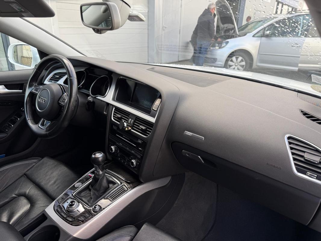 Audi A5 - 2.0 TDI 150CH S-LINE GARANTIE 6 MOIS / REPRISE POSSIBLE