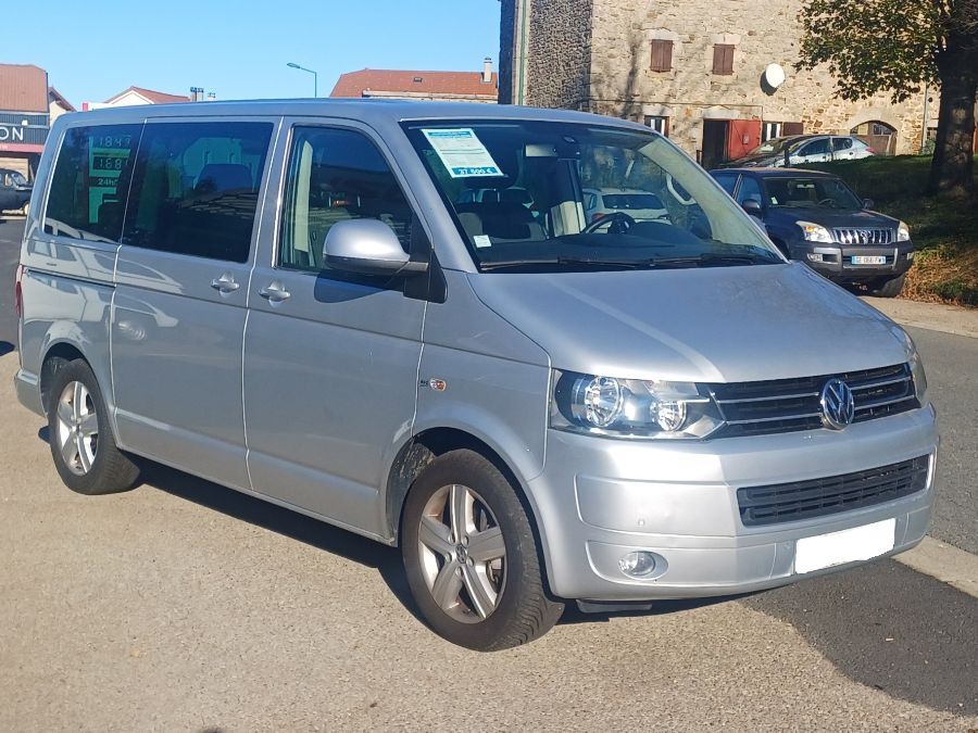 VOLKSWAGEN MULTIVAN - CONFORTLINE 2.0 TDI 180CH 4MOTION DSG 180CV 4X4 7PL (2015)