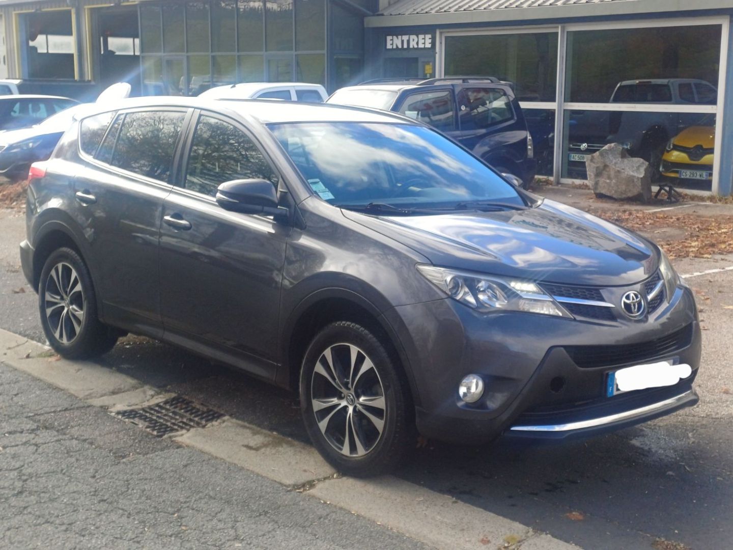 TOYOTA RAV4 - 2.0 D-4D 124CH LIFE AWD (2014)
