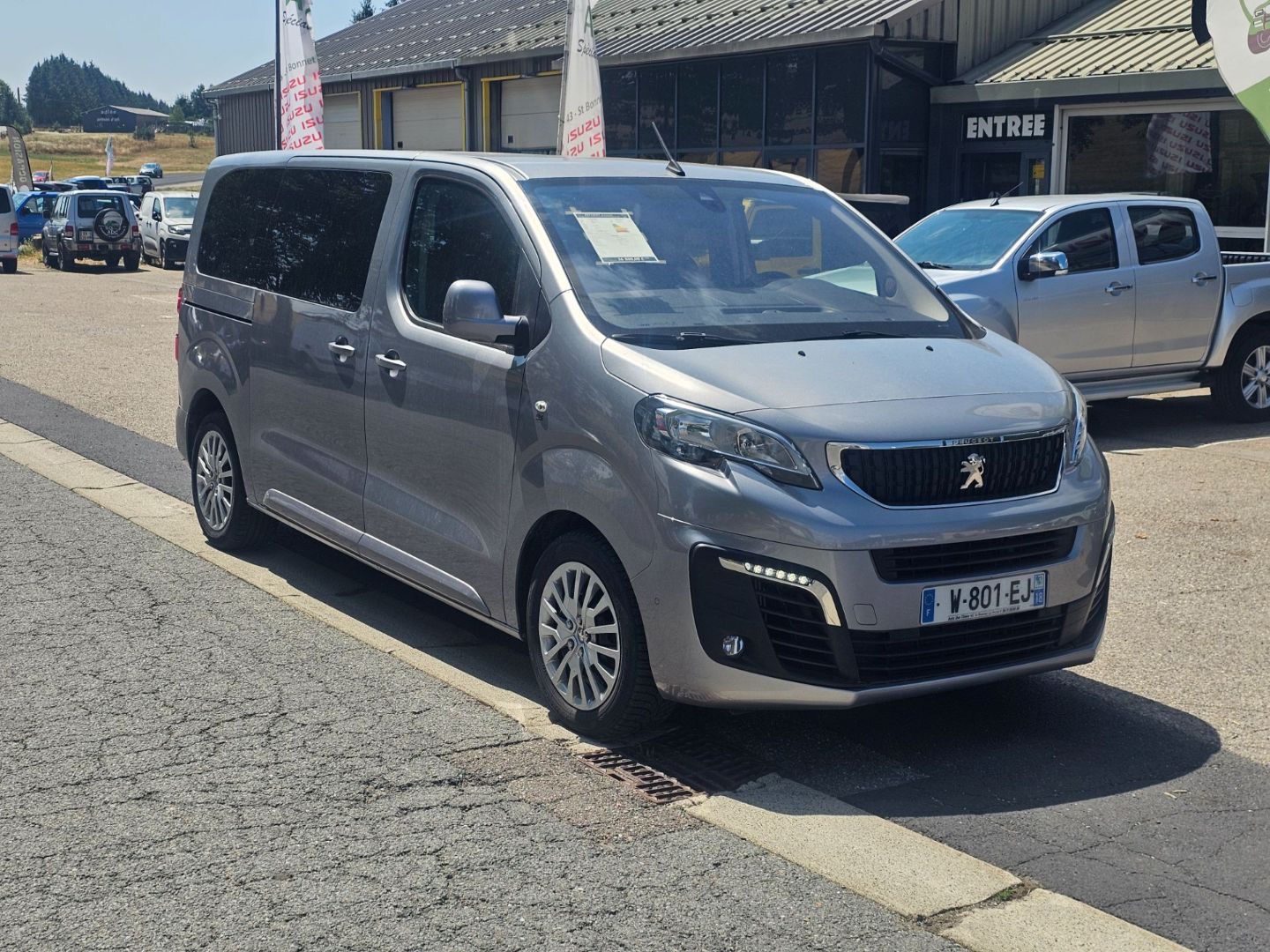 PEUGEOT TRAVELLER - 2.0 BLUEHDI 150 BV6 STANDARD BUSINESS 8PL