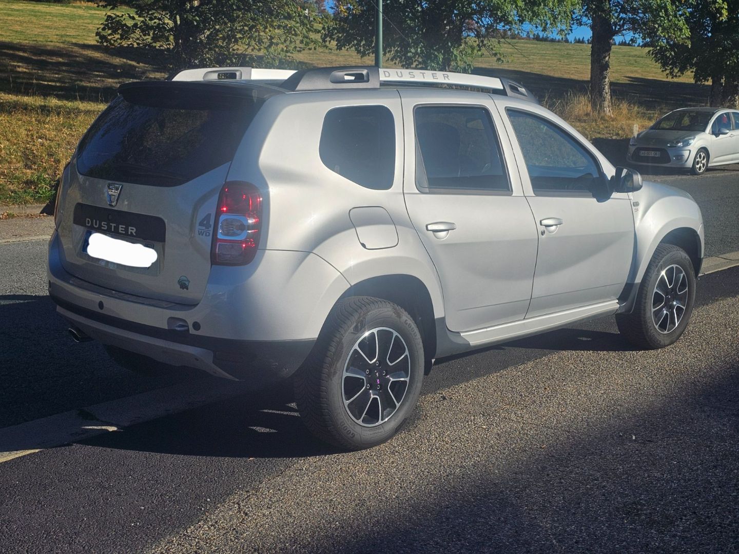 DACIA DUSTER - (2) 1.5 DCI 110 BLACK TOUCH 4X4