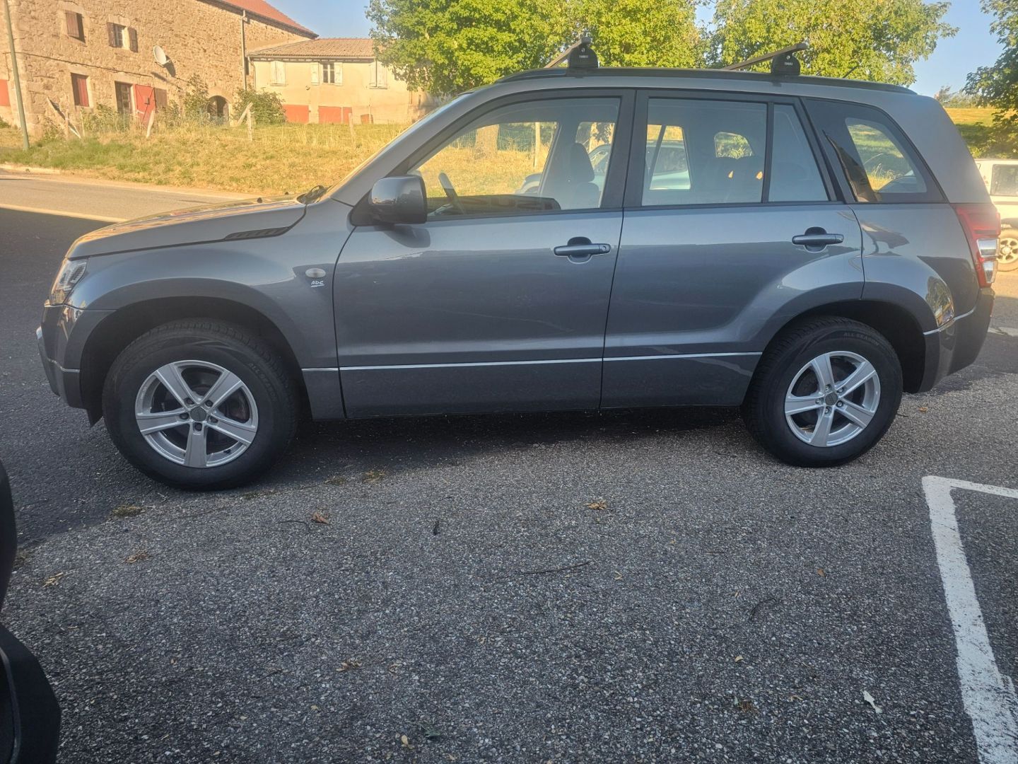 SUZUKI GRAND VITARA - II 1.9 DDIS 130 LUXE 5P