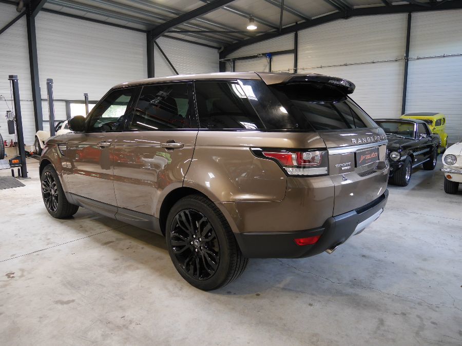 LAND ROVER RANGE ROVER SPORT - 3.0 TDV6 HSE AUTOMATIC