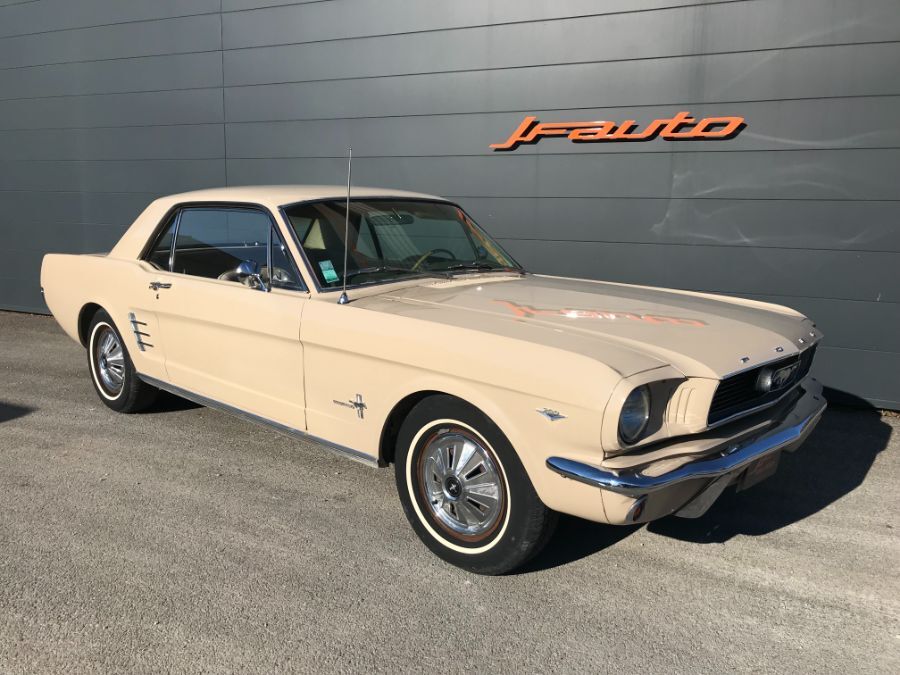 FORD MUSTANG - COUPE V8 BVA