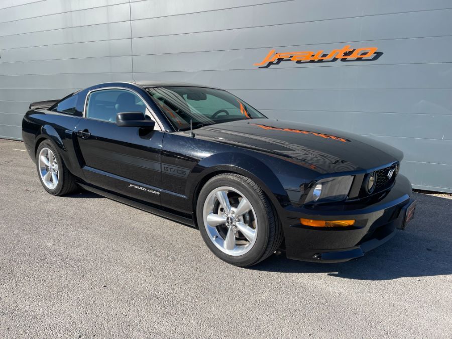 FORD MUSTANG COUPE V8 CALIFORNIA SPECIAL 5.0 L - 4.6 COUPE V8 CALIFORNIA SPECIAL (2008)