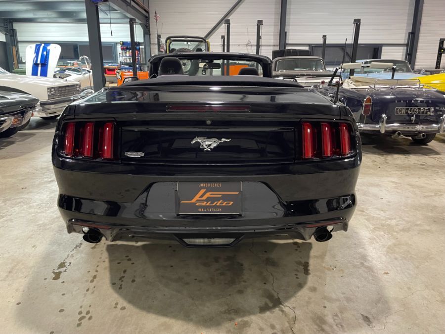 FORD MUSTANG V6 CABRIOLET - CABRIOLET V6