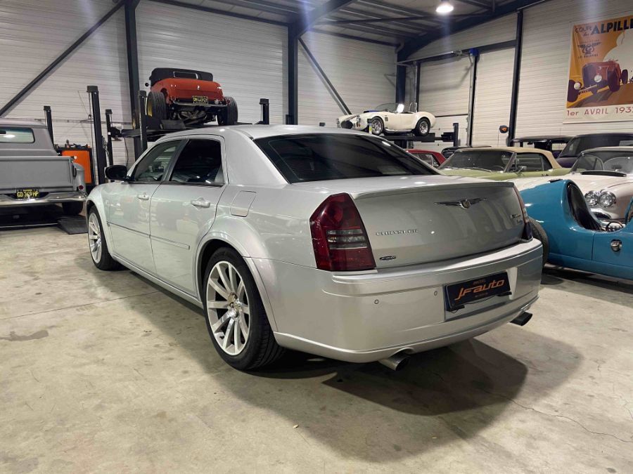 CHRYSLER 300 C - 6.1 SRT8 BVA5 430cv 4P BVA
