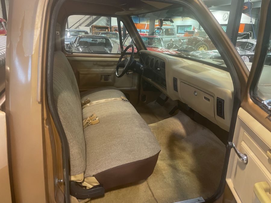 DODGE RAM 6 CYLINDRES - 3.7 D100 6 CYLINDRES