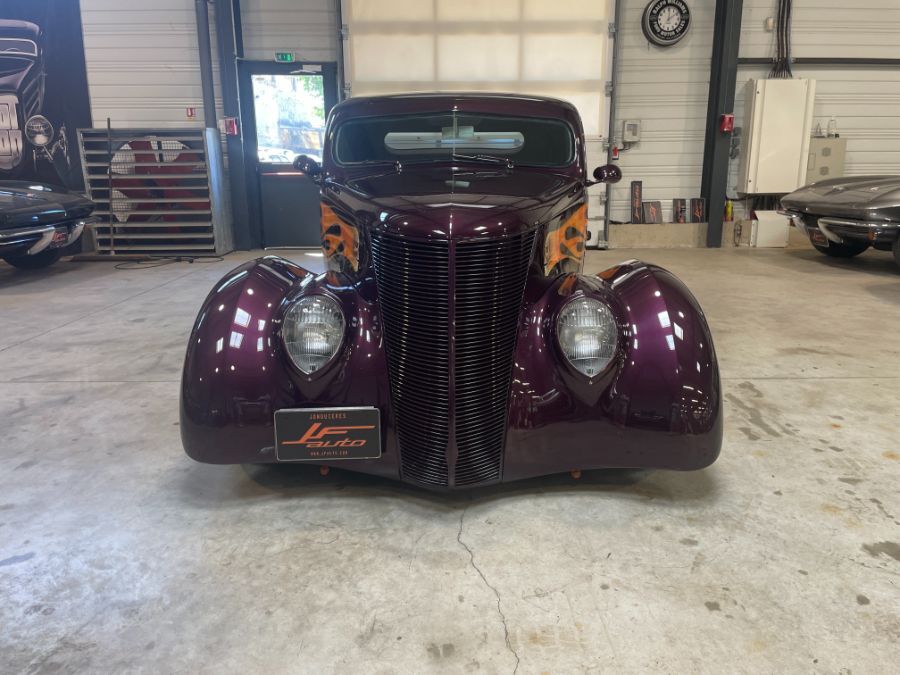 FORD COUPE - V8-78
