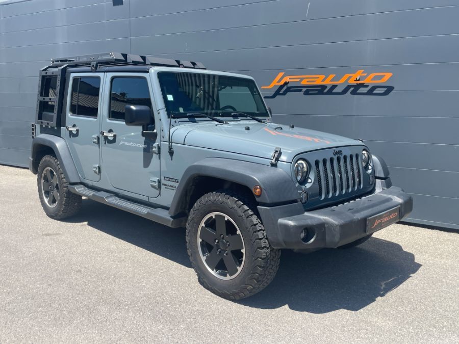 JEEP WRANGLER UNLIMITED - 2.8 CRD UNLIMITED SPORT 200CV 4X4 5P BVM FAP (2015)