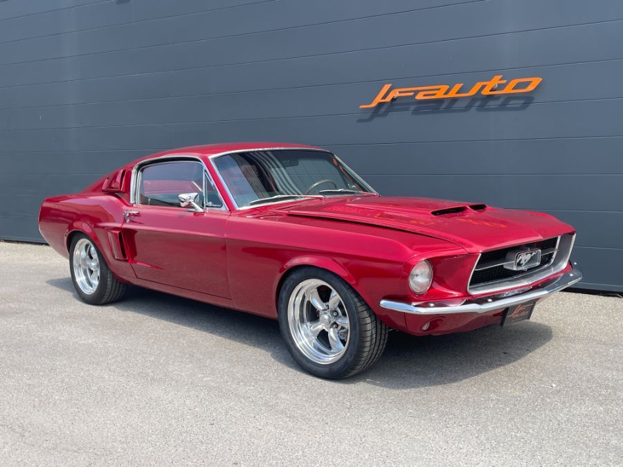 FORD MUSTANG - FASTBACK (1967)