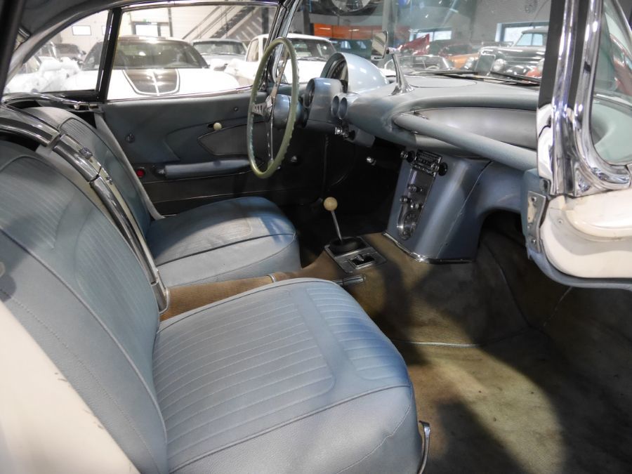 CHEVROLET CORVETTE - C1