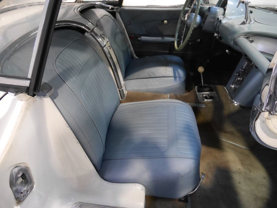 CHEVROLET CORVETTE - C1