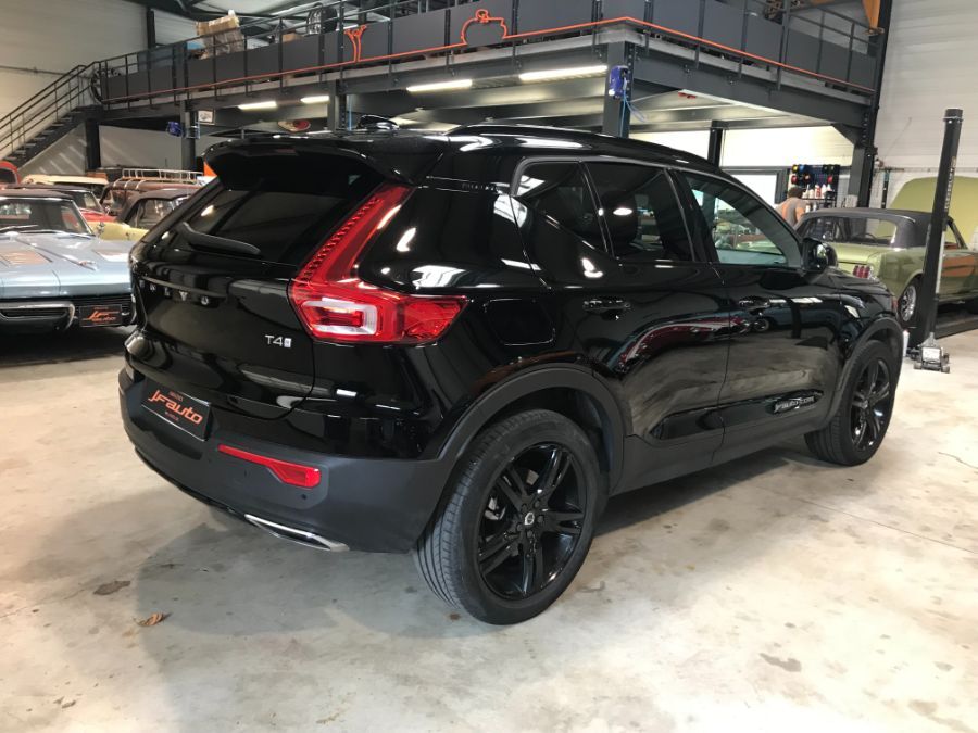 VOLVO XC40 T 4 R-DESIGN 4X4 - 2.0 GEARTRONIC 8 190 CV 4X4