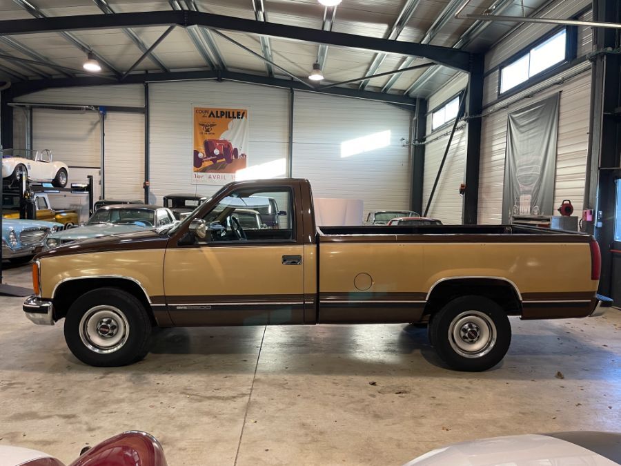 GMC SIERRA - 5.7 V8 350 ci