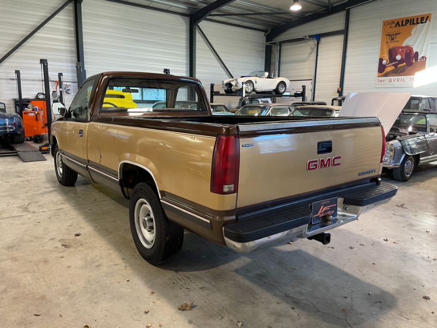 GMC SIERRA - 5.7 V8 350 ci