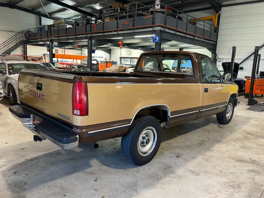 GMC SIERRA - 5.7 V8 350 ci