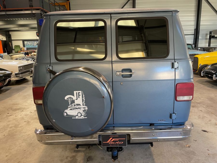 CHEVROLET CHEVY VAN G20 - G20