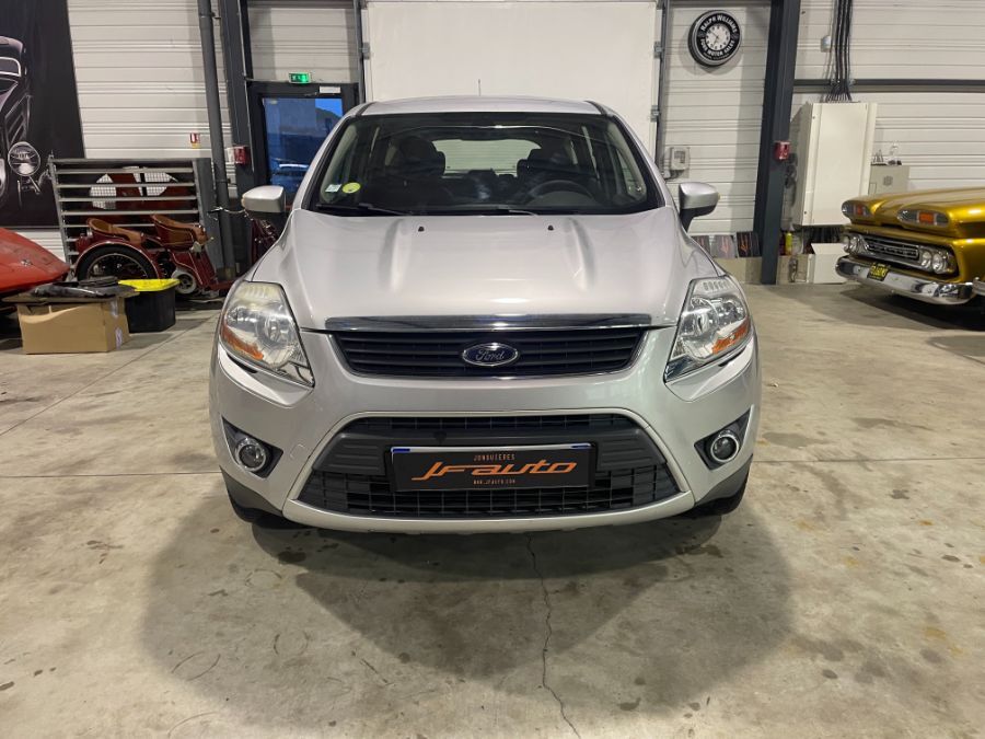 FORD KUGA - 2.0 TDCi 140 ch TITANIUM